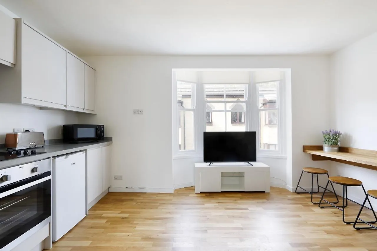 Perfect Brighton City Location - Spacious 2 Bedroom Apartment United Kingdom